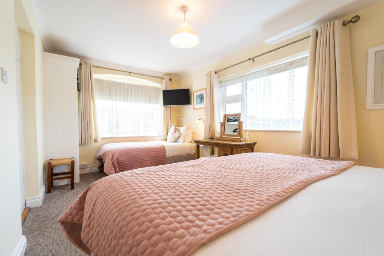 Ashe'S Accommodation Дингл Экстерьер фото